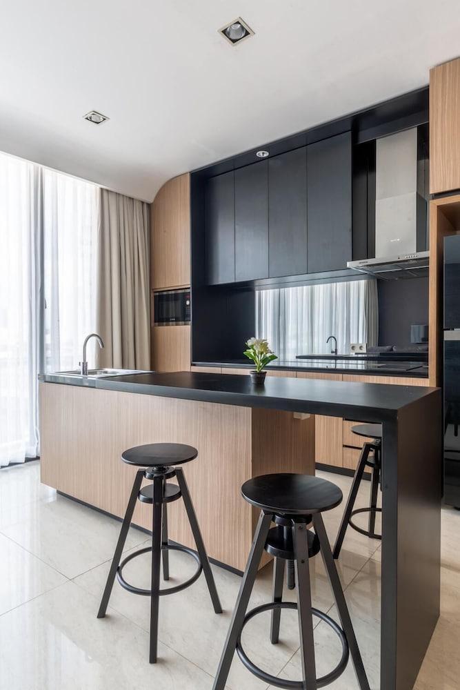 Upscale Suites Jakarta Luaran gambar