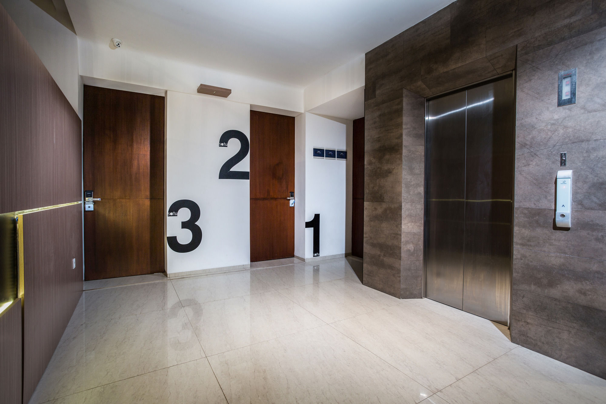 Upscale Suites Jakarta Luaran gambar