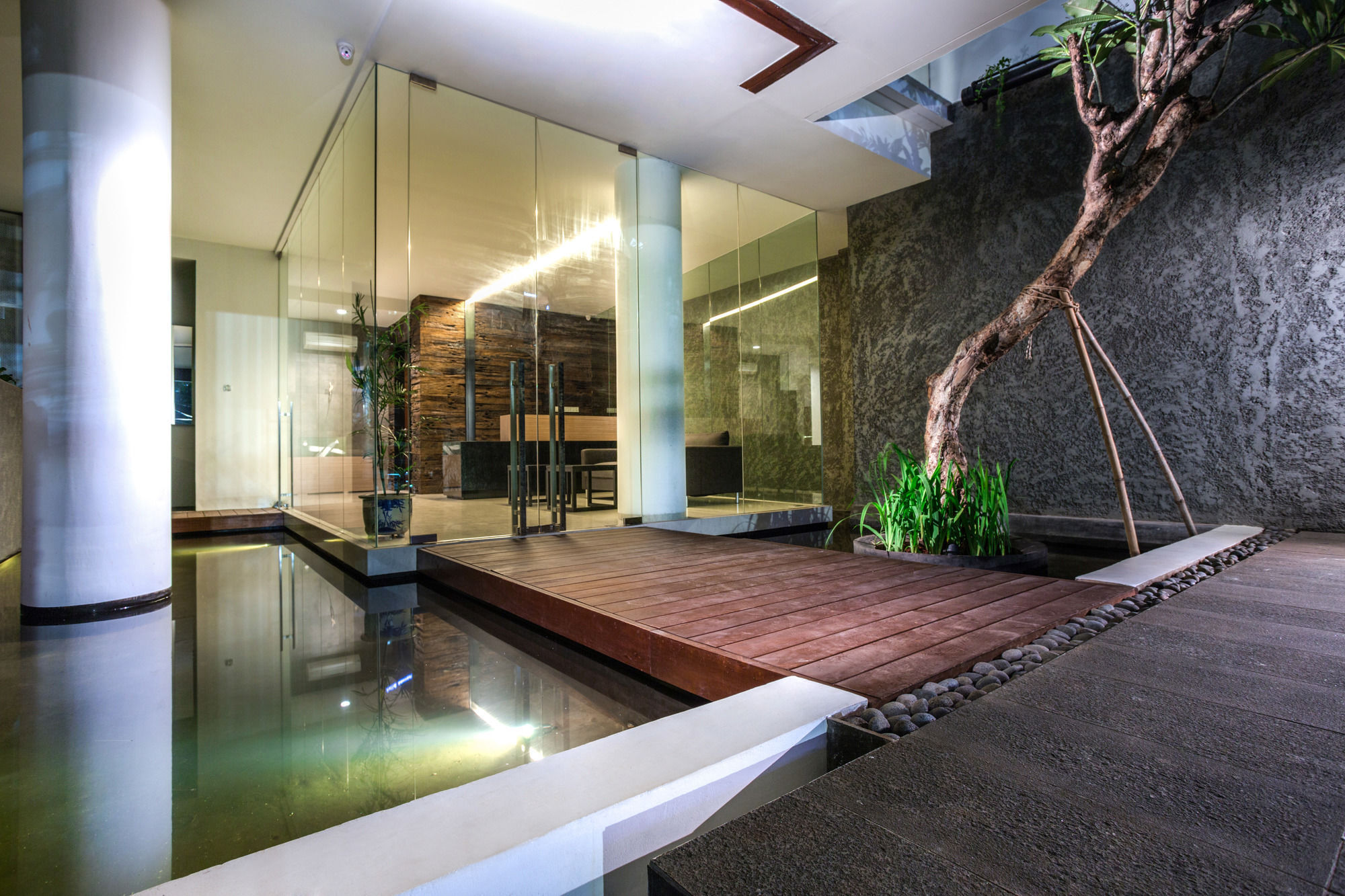 Upscale Suites Jakarta Luaran gambar